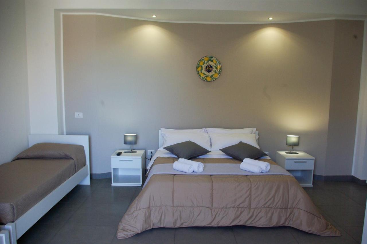 Bed and Breakfast Ermes Авола Экстерьер фото